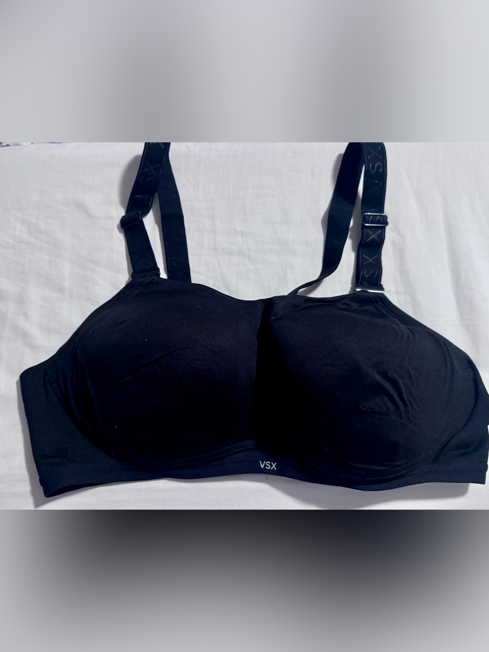 VSX Victoria's Secret Black Padded Sports Bra with Adjustable Straps, SIze 38C